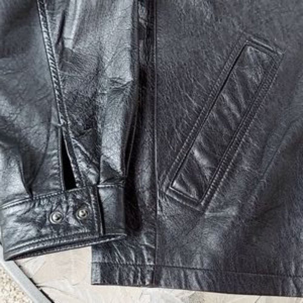 Wilson's leather M Julian jacket. - Picture 3 of 10